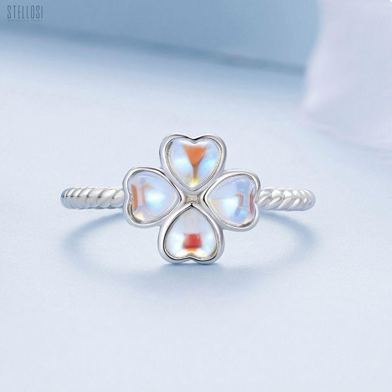 Moonlight Clover Ring | Sterling Silver Platinum-Plated Adjustable Design - Stellosi