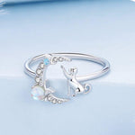 Load image into Gallery viewer, Moon &amp; Cat Ring | Sterling Silver Platinum-Plated with Moonstone - Stellosi
