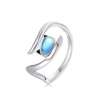 Load image into Gallery viewer, Moonstone Cat Ring | Sterling Silver Oxidized Adjustable Design - Stellosi
